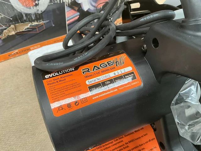 Evolution rage-advansaw afkortcirkelzaagmachine - afbeelding 3 van  4