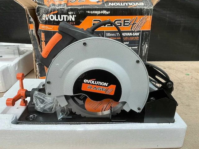 Evolution rage-advansaw afkortcirkelzaagmachine - afbeelding 1 van  4