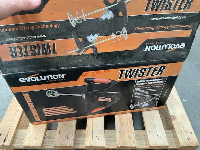 Evolution twister betonmixer - afbeelding 5 van  5