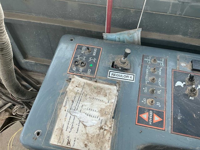 Evrard - 4004ah - sprayer - 36m - 4000l - afbeelding 10 van  36