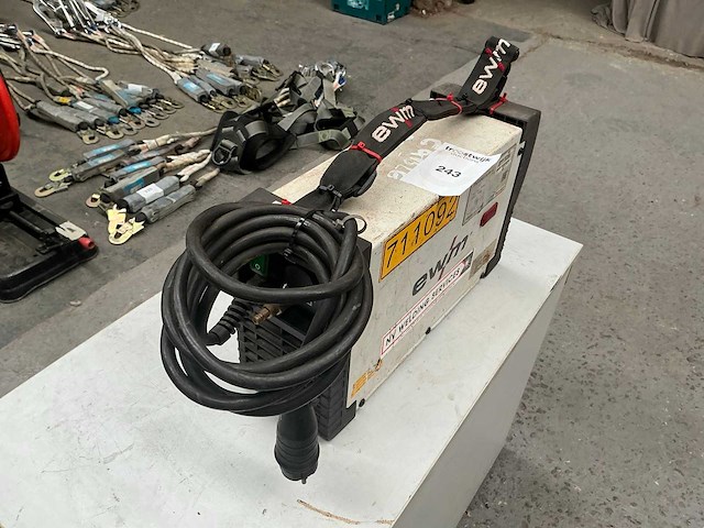 Ewm picotig 200 plus tig-lasmachine - afbeelding 4 van  6