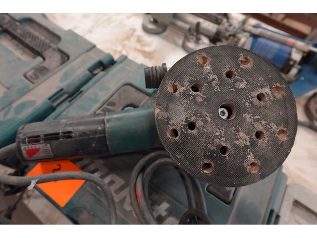 Excentrische schuurmachine makita - afbeelding 3 van  5