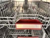 Exclusieve showroomkeuken met luxe keramisch monobloc-eiland, hoogwaardige neff-toestellen en novy dampkap - afbeelding 23 van  23