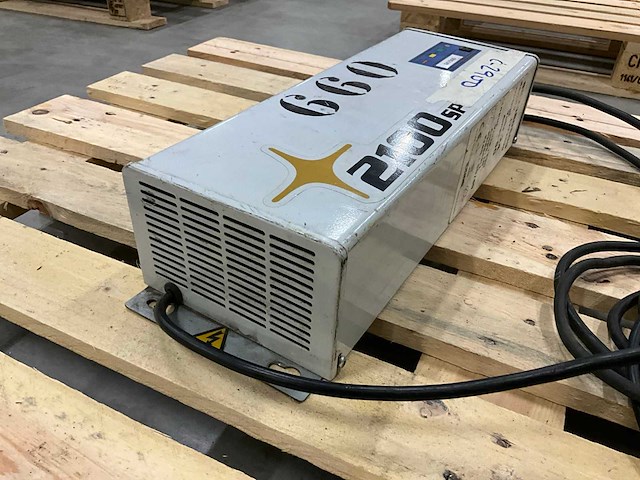 Exide 2100sp acculader - afbeelding 4 van  6