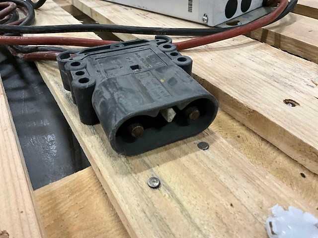 Exide 2100sp acculader - afbeelding 6 van  6