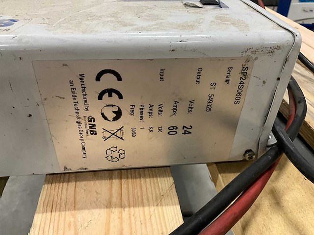 Exide 2100sp acculader - afbeelding 4 van  6