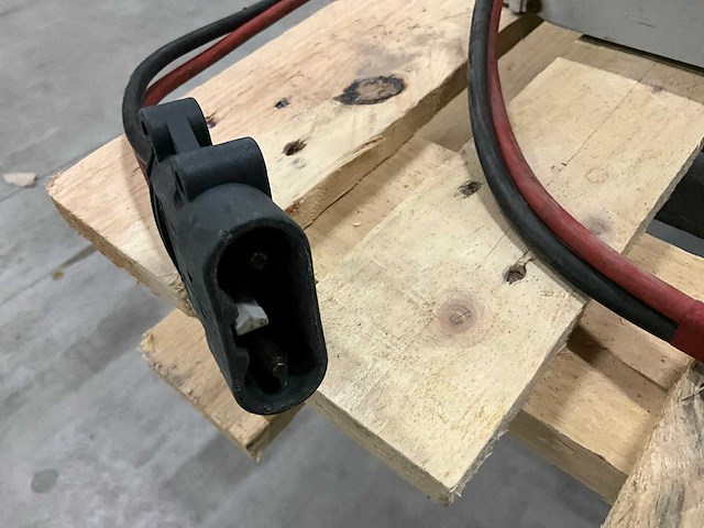 Exide 2100sp acculader - afbeelding 6 van  6