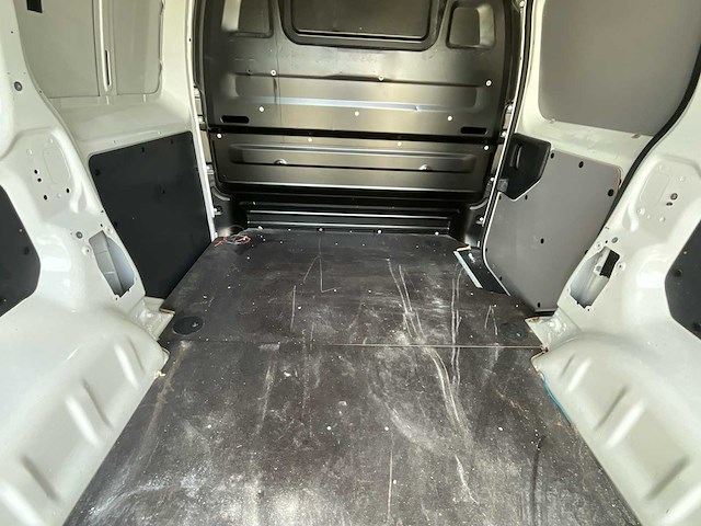 Expert peugeot - afbeelding 39 van  40