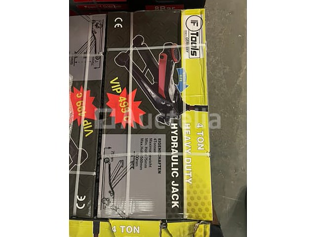 Extra lage garagekrik 4 ton en een 22 delige ringratel-steeksleutel set 6-32mm - afbeelding 1 van  10