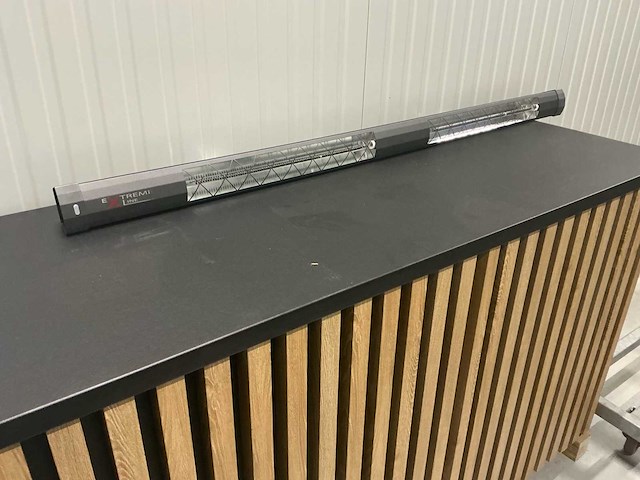 Extreme line heater terrasverwarming - afbeelding 2 van  4