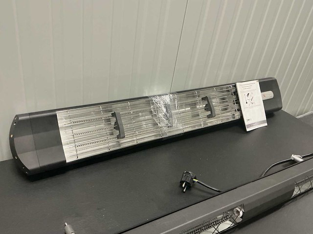 Extreme line terrasverwarming - afbeelding 2 van  5