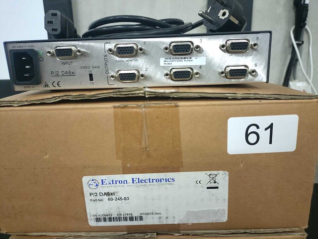 Extron - da4x - various video equipment - afbeelding 2 van  2