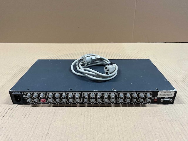Extron da6 rgbhv/yuv video distribution amplifier rgb-hv 1->6 - afbeelding 3 van  5