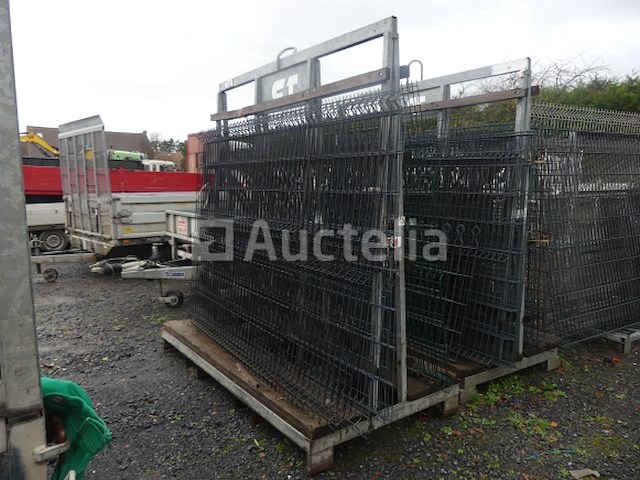 Ezelzel met 12 verschillende hekken - afbeelding 3 van  8