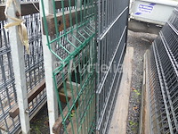 Ezelzel met 12 verschillende hekken - afbeelding 8 van  8