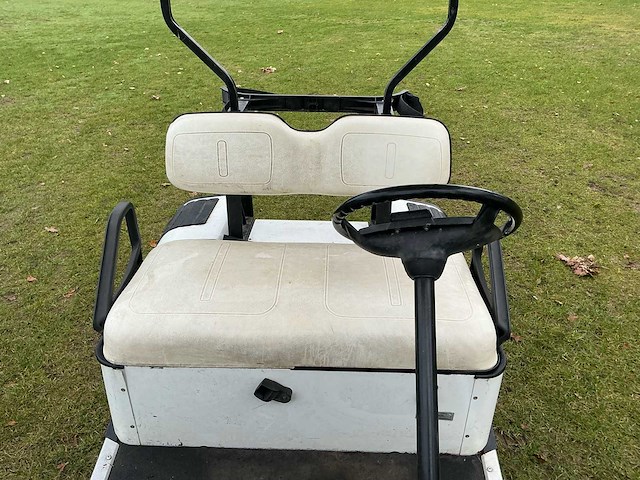 Ezgo golfkar - afbeelding 15 van  15
