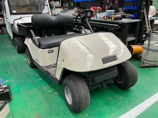 Ezgo golfkar - afbeelding 2 van  8