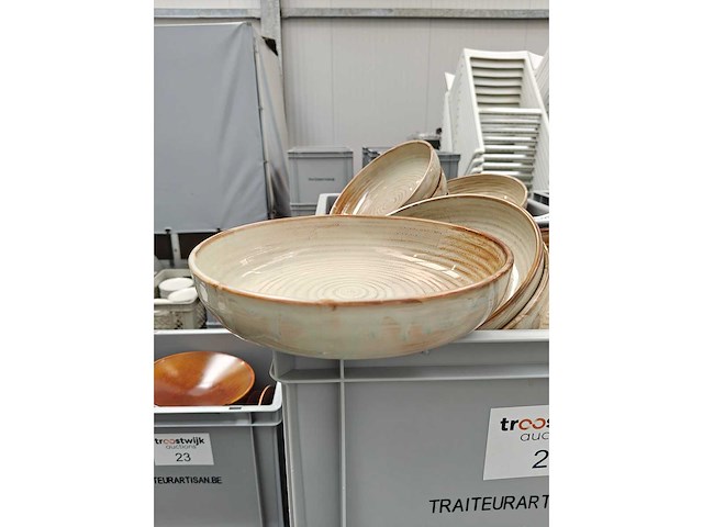 F2d - diep bord - porselein: diepe borden f2d bruin (53x) - afbeelding 4 van  4