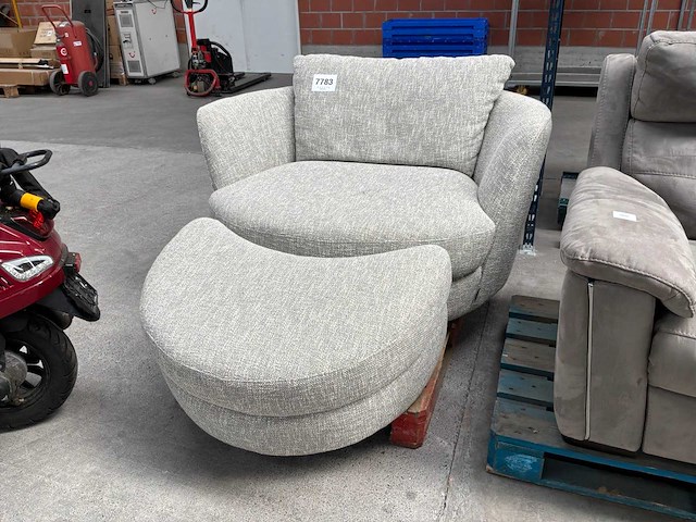 Fabbrica roterende sofa - afbeelding 1 van  5