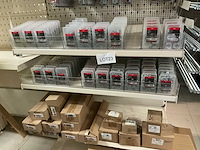 Fabory moeren-en borgmoeren, zeskant, tijger filtée, onderlegring en bladvanger. bouten, moeren & ringen - afbeelding 2 van  3