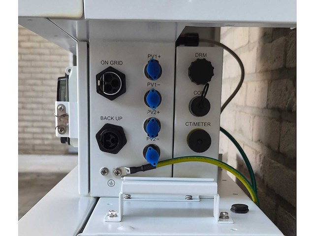 Fabrieksnieuw - kstar 3.68kw 1-fase hybride omvormer (battery ready - ups - synergrid) - afbeelding 3 van  3