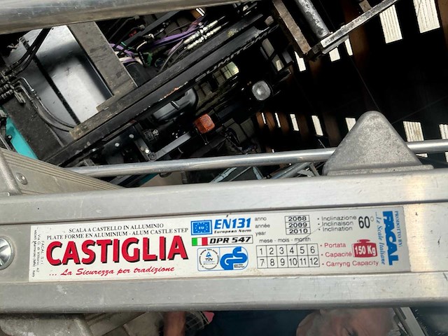 Facal castiglia platform ladder - afbeelding 7 van  7
