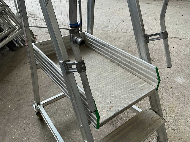 Facal castiglia platform ladder - afbeelding 4 van  6