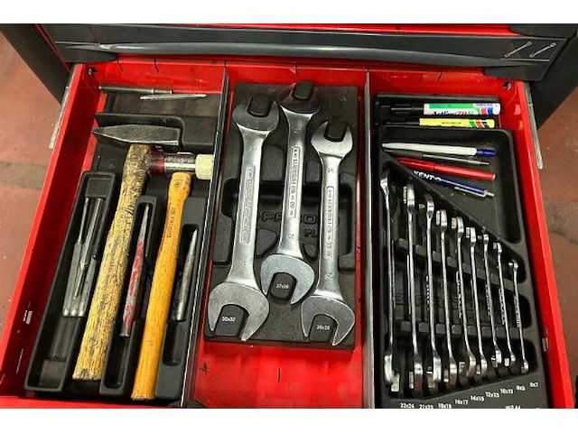 Facom mobiele gereedschapskar gevuld - afbeelding 8 van  12