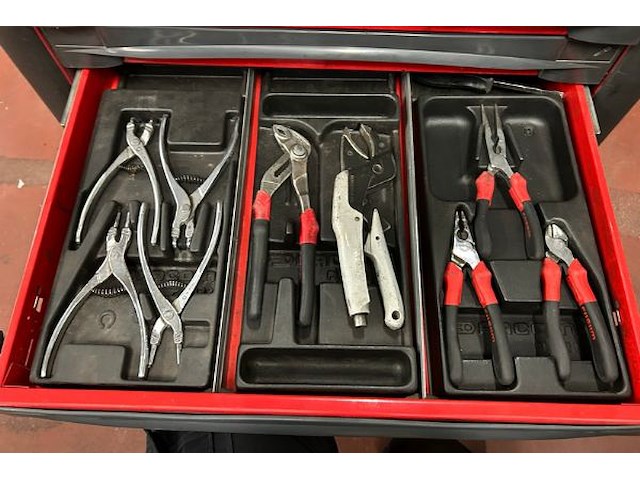 Facom mobiele gereedschapskar gevuld - afbeelding 11 van  12