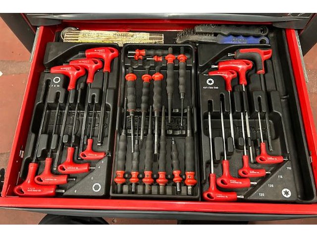 Facom mobiele gereedschapskar gevuld - afbeelding 12 van  12