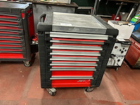 Facom mobiele gereedschapskar gevuld