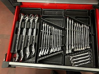 Facom mobiele gereedschapskar gevuld - afbeelding 6 van  10