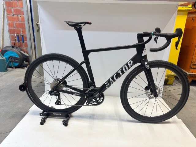 Factor ostro gravel maat 58 - afbeelding 1 van  4