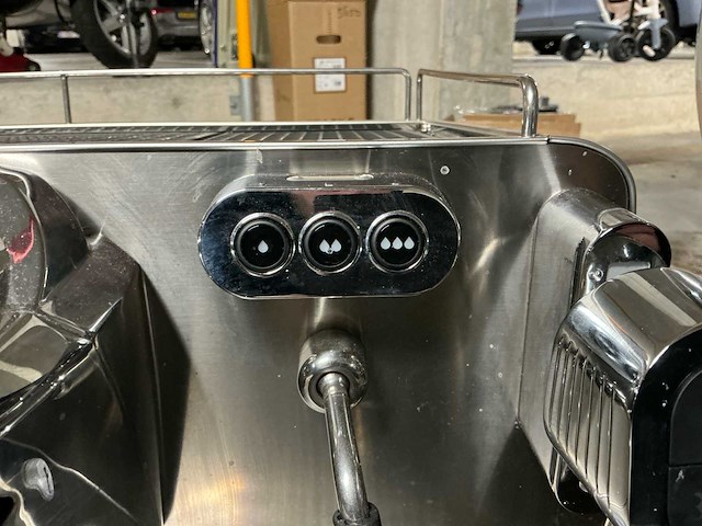 Faema president gti koffiemachine - afbeelding 9 van  13