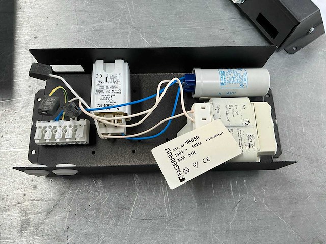 Fagerhult omvormer lichtapparatuur (2x) - afbeelding 3 van  3