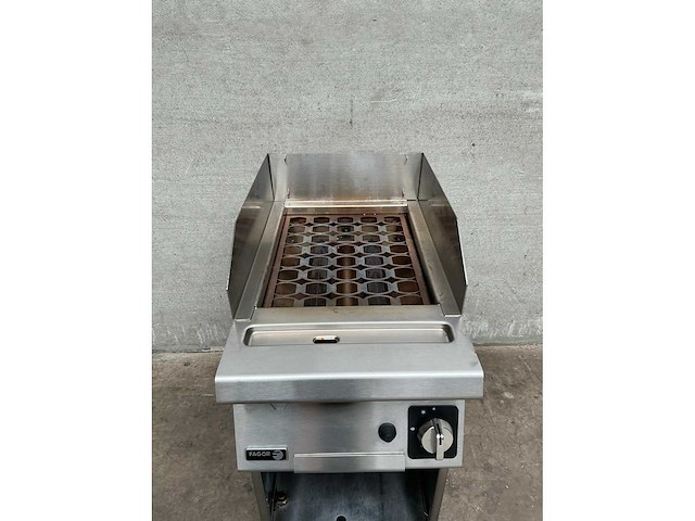 Fagor - gasgestookte grill - afbeelding 6 van  6