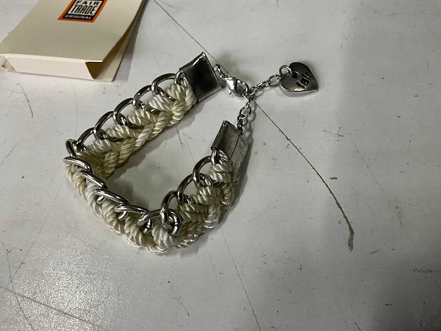 Fair forward fairtrade armband (102x) - afbeelding 3 van  4