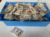 Fair forward fairtrade elastische kraaltjes armband (150x) - afbeelding 2 van  4