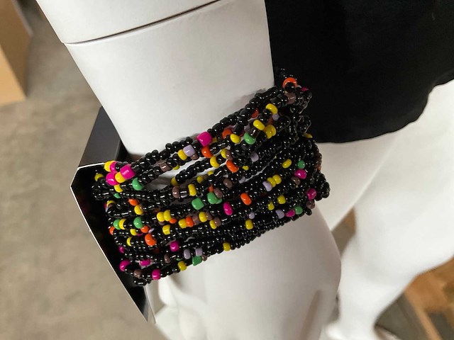 Fair forward fairtrade elastische kralen armband multicolor (89x) - afbeelding 1 van  6