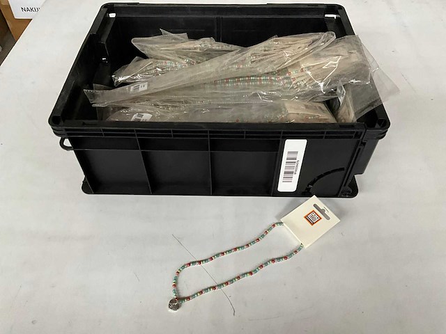 Fair forward fairtrade elastische kralen ketting multicolor (68x) - afbeelding 2 van  5