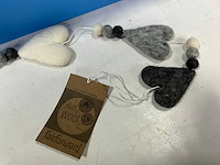 Fair forward fairtrade handgemaakte hartjes hanger wol (25x) - afbeelding 4 van  5