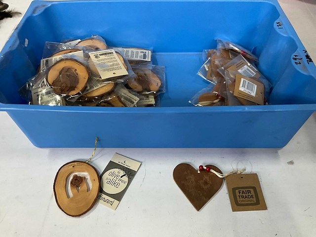 Fair forward fairtrade hanger hout (41x) - afbeelding 1 van  4