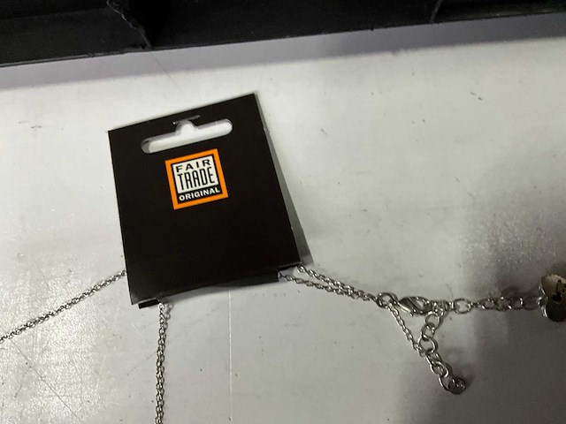 Fair forward fairtrade ketting (66x) - afbeelding 5 van  6