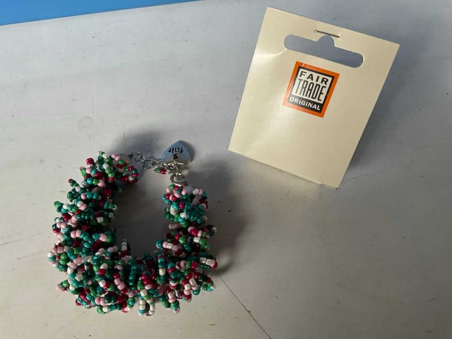 Fair forward fairtrade kralen armband multicolor (72x) - afbeelding 2 van  4
