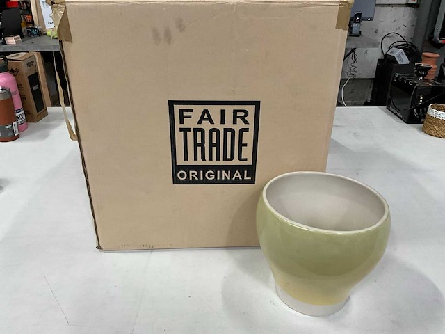 Fair forward fairtrade plantpot (9x) - afbeelding 1 van  6