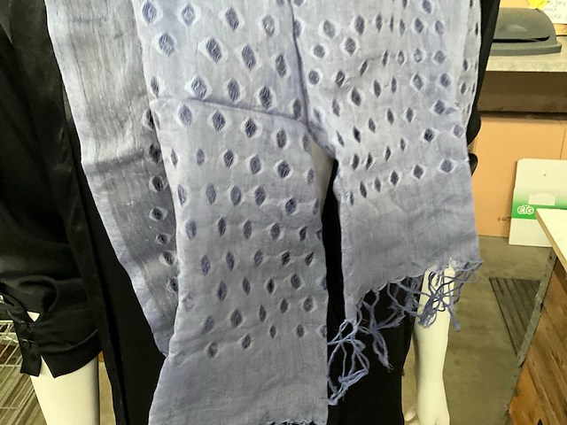 Fair forward fairtrade sjaal katoen/zijde (84x) - afbeelding 3 van  6