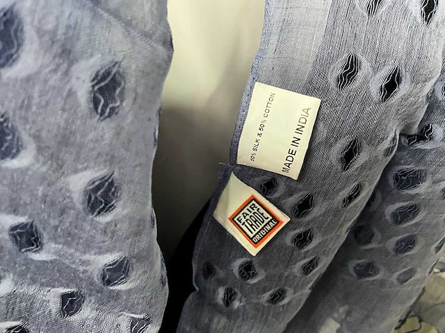 Fair forward fairtrade sjaal katoen/zijde (84x) - afbeelding 4 van  6