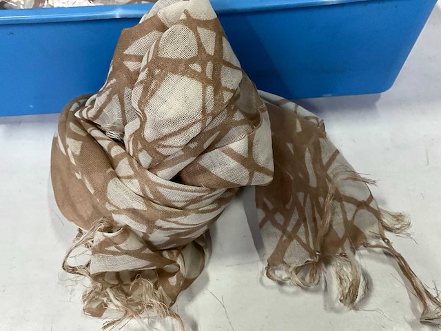 Fair forward fairtrade sjaal wol (12x) - afbeelding 5 van  6