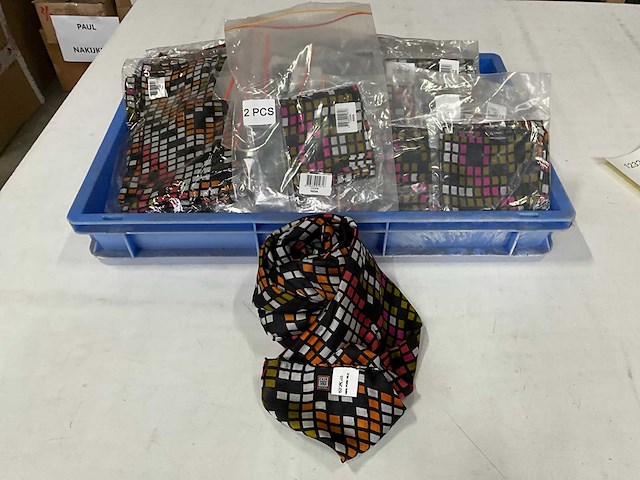 Fair forward fairtrade sjaal zijde (75x) - afbeelding 3 van  5