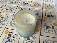 Fair trade 100% plantaardige kaars ‘naked soul’ van bak olie (50x) - afbeelding 1 van  1